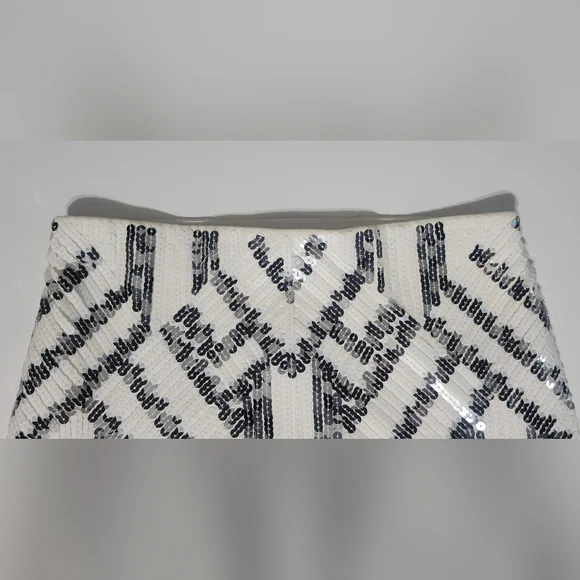 NWT Express Sequin Mini Skirt - Picture 4 of 6